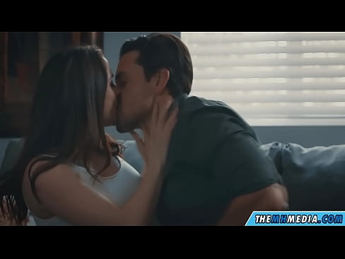 ❤️ Feusuaiga alofa ma se tina busty lelei ️  i le sm.porngameshub.ru ☑